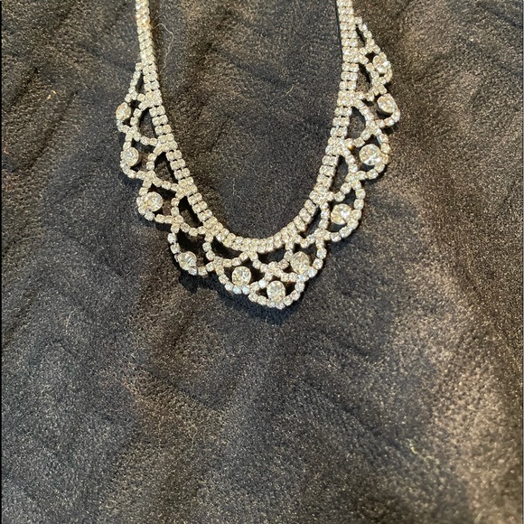 ♥️♥️SOLD♥️♥️ STUNNING Chrystal ADJUSTABLE necklace beautiful - Picture 7 of 7